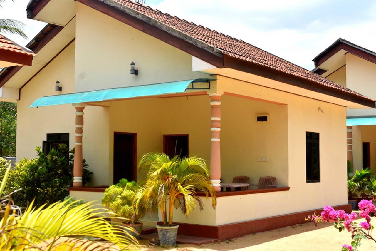 Yaswi Guest House Passikudah Екстериор снимка