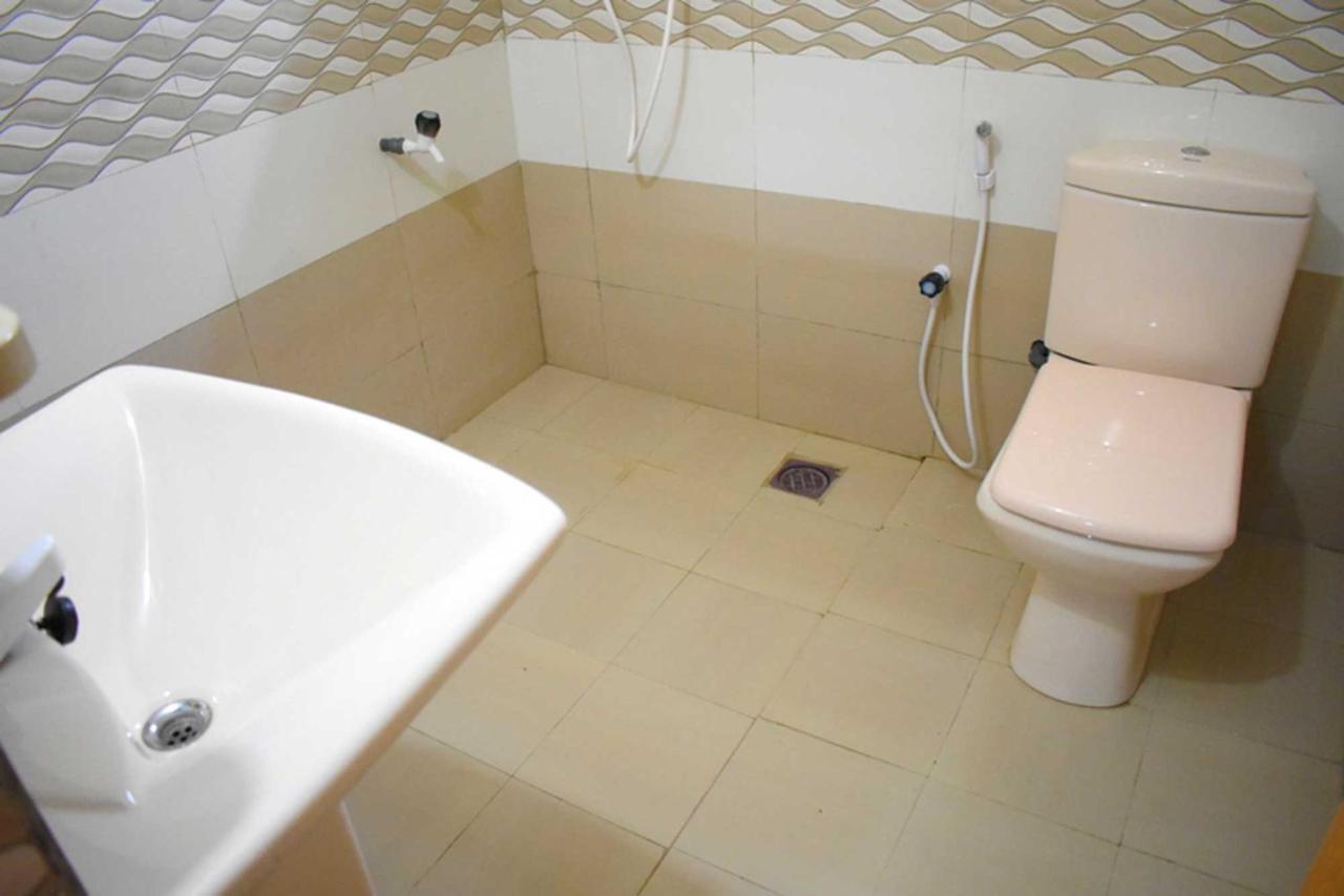 Yaswi Guest House Passikudah Екстериор снимка