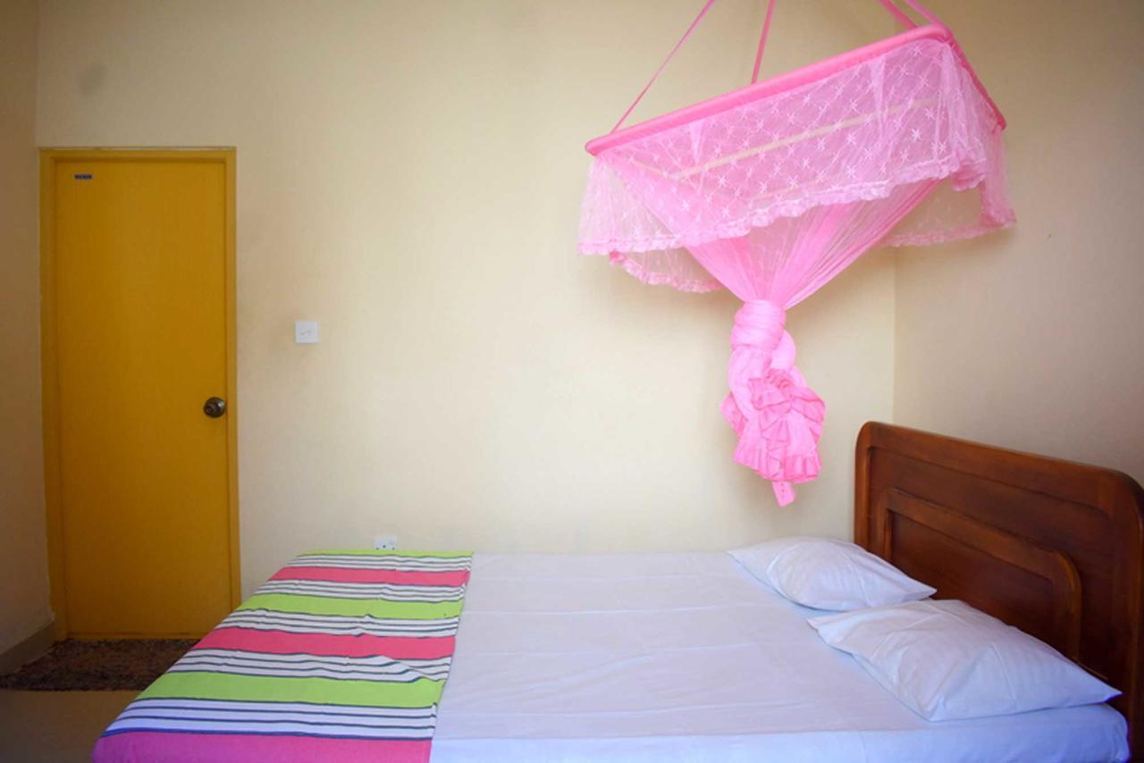 Yaswi Guest House Passikudah Екстериор снимка