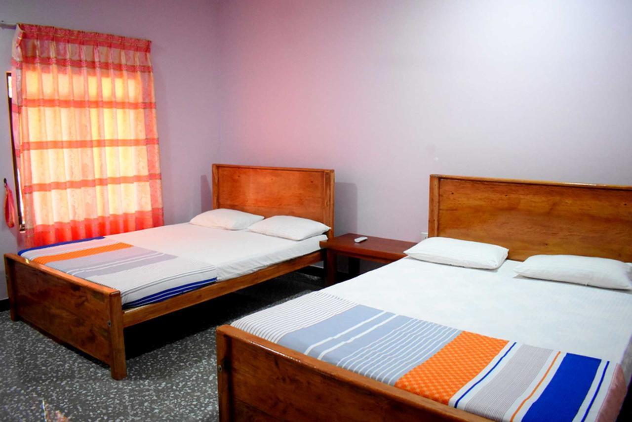 Yaswi Guest House Passikudah Екстериор снимка